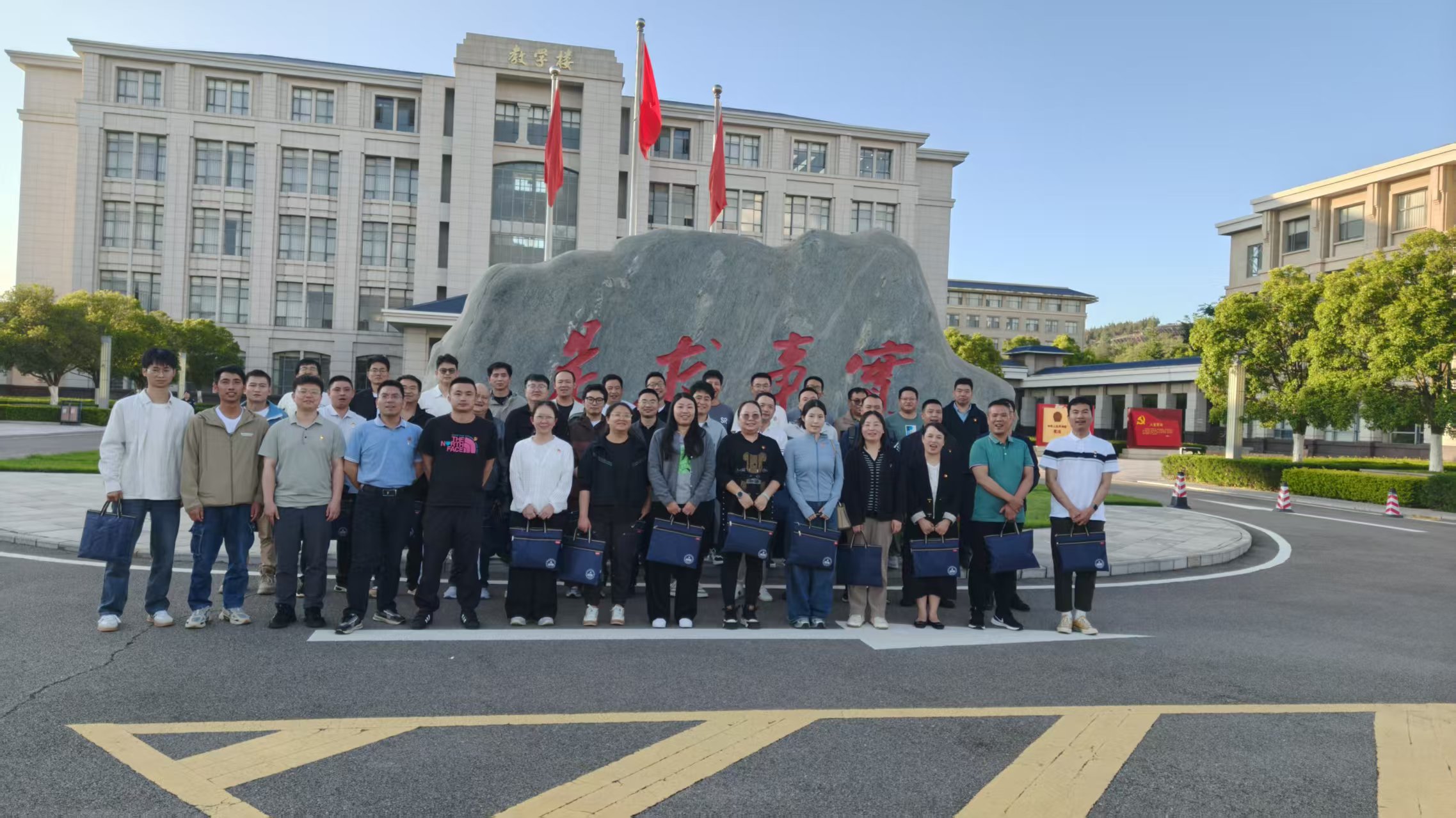 Z6尊龙凯时动力举办2025年党员基本培训示范班